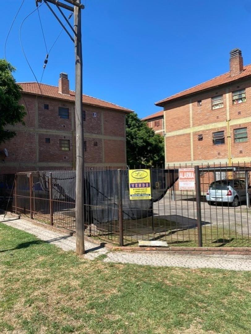 Departamento en Venta en Campana, USD 75.000