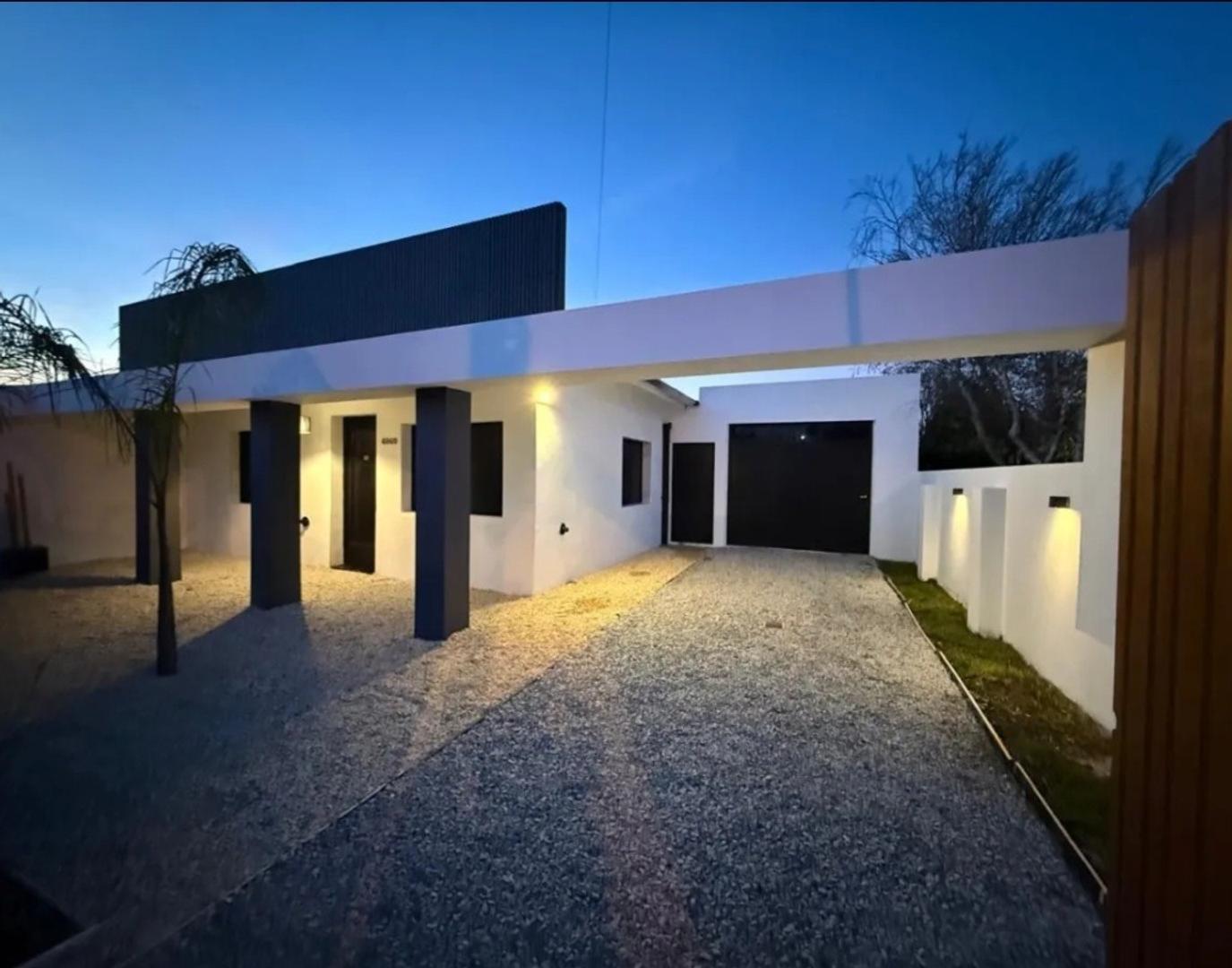 Casa en Venta en Los Pinares, USD 159.000