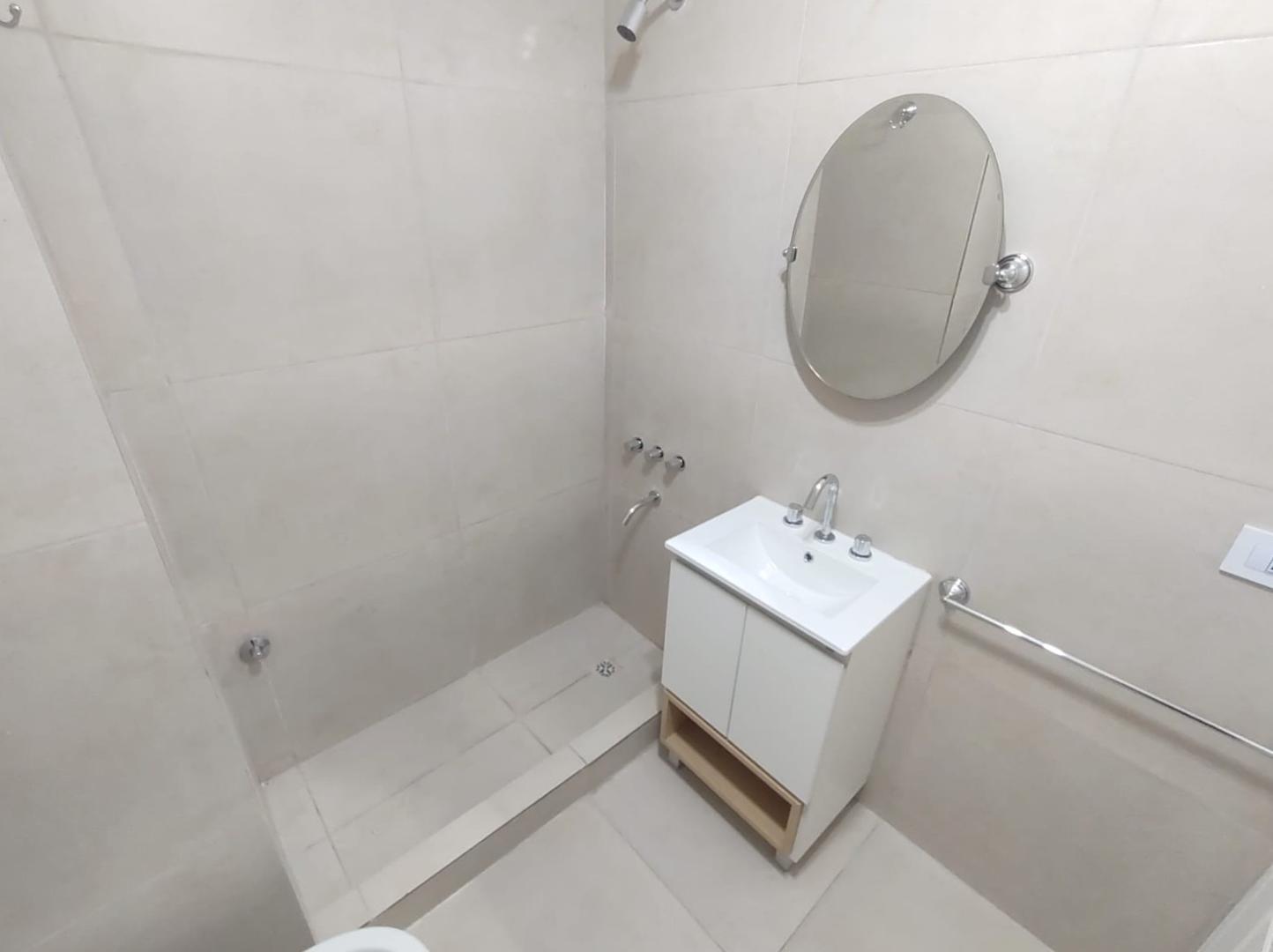 Departamento en Alquiler en Haedo, $ 550.000