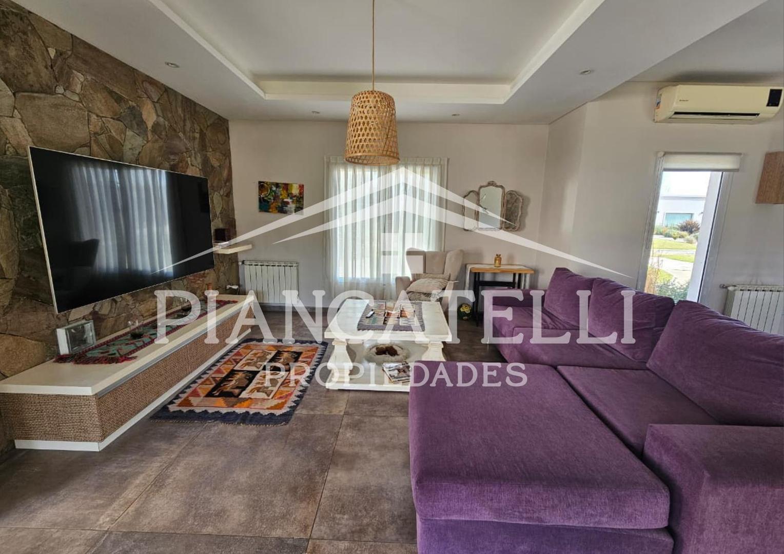 Casa en Venta de 4 dormitorios