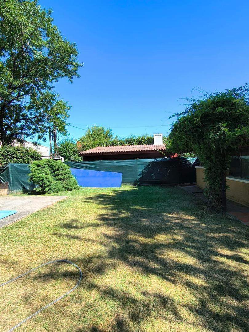 Casa en Alquiler en Villa Gobernador Udaondo, $ 1.000.000