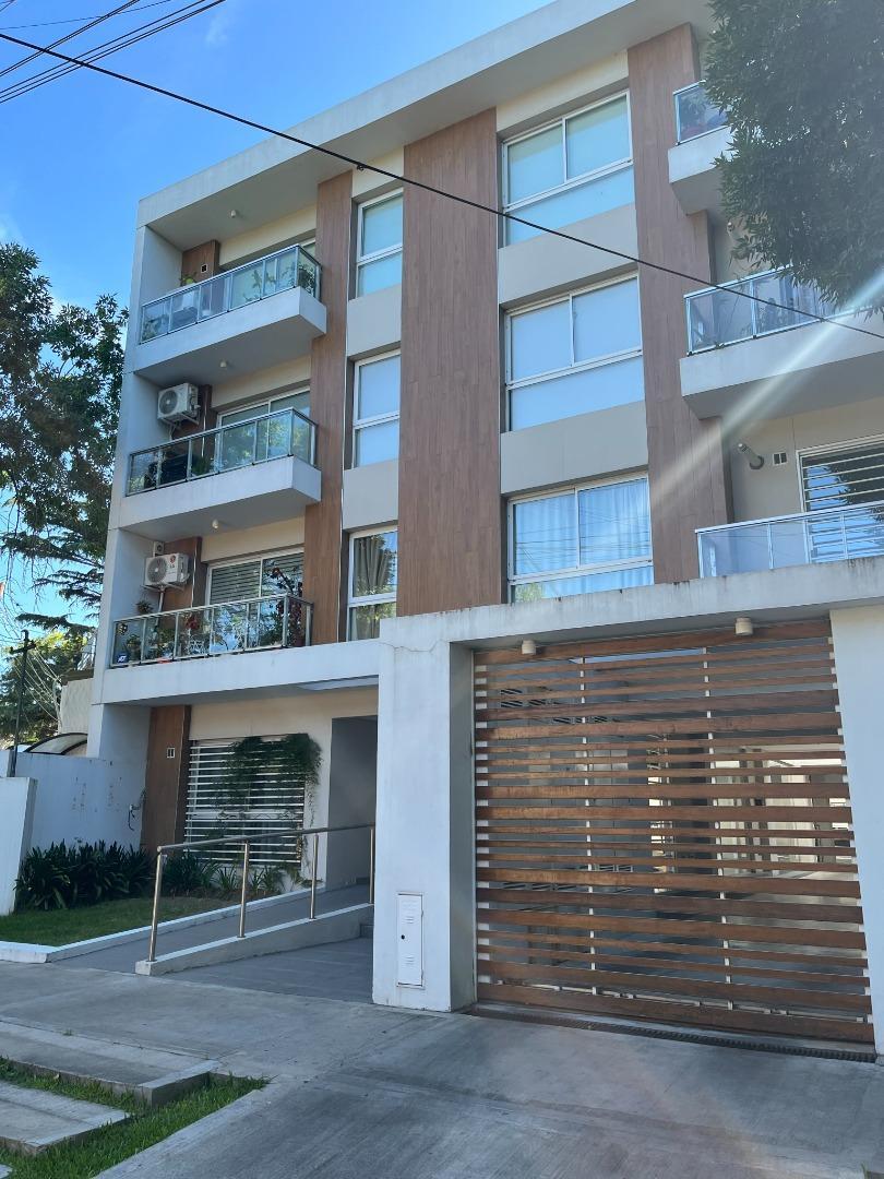 Cerreti 1096 , Piso 1