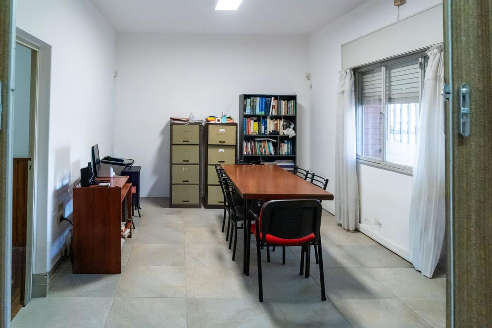 Casa en Venta en Luis Agote, USD 110.000