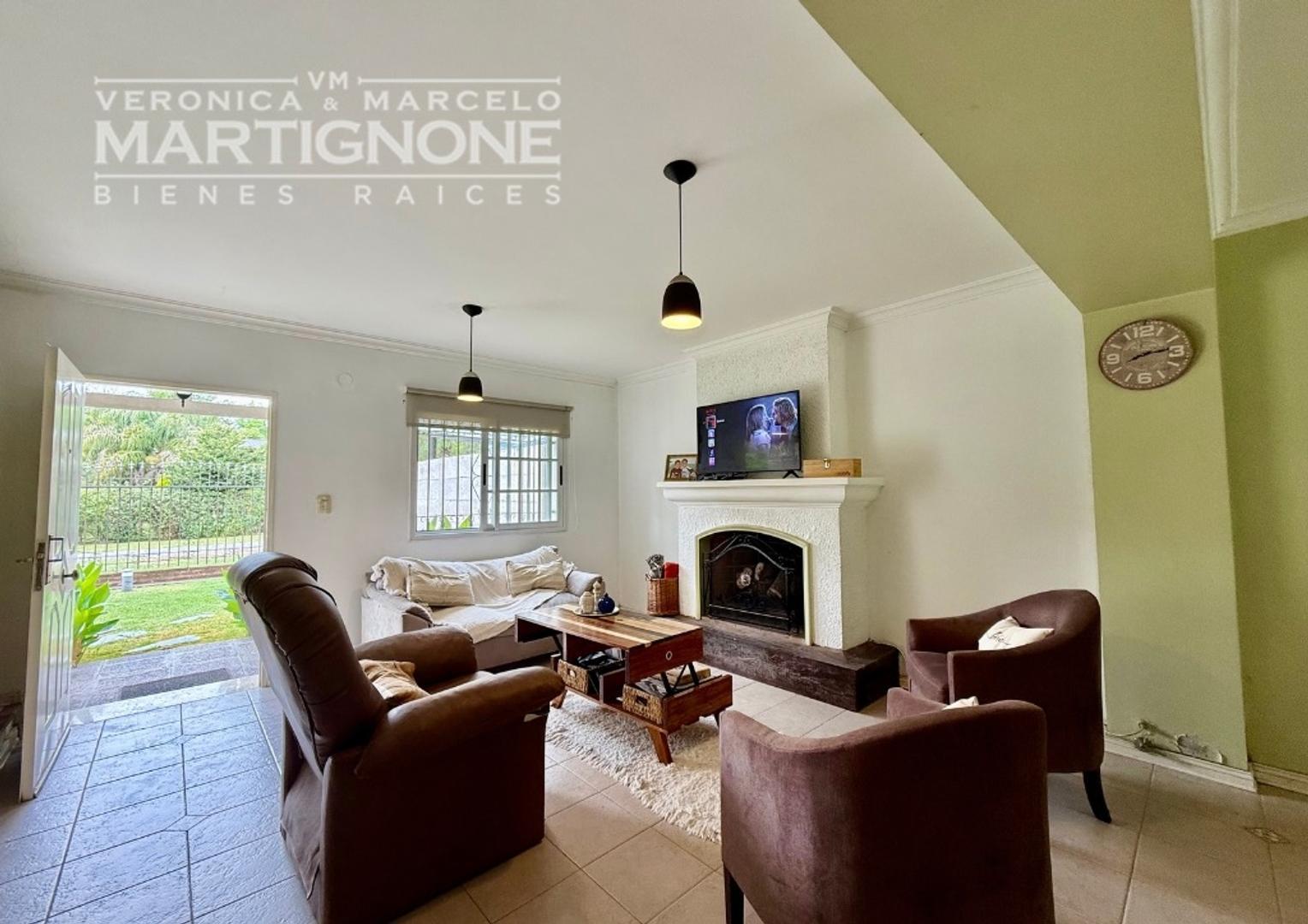 Casa en Alquiler con 3 cocheras