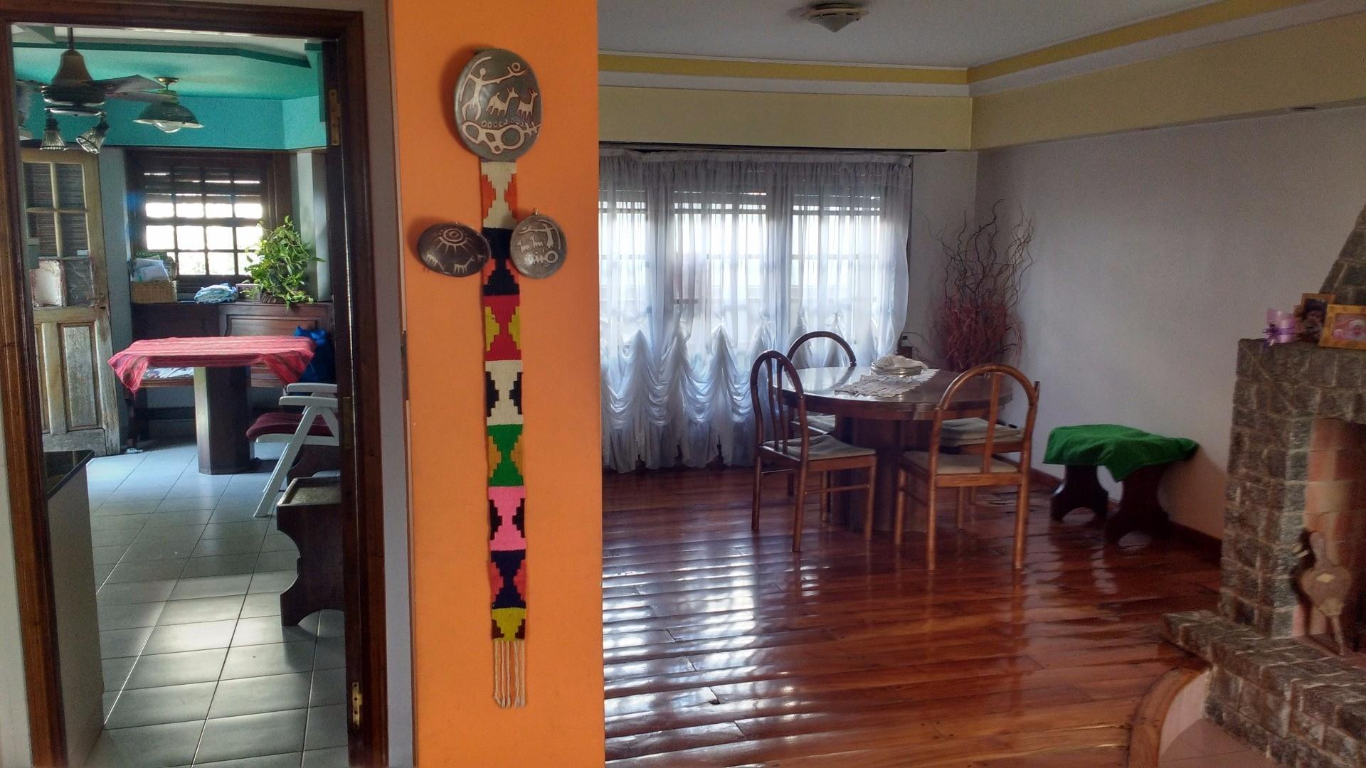 CASA AMERICANA EN EXCELENTE UBICACION