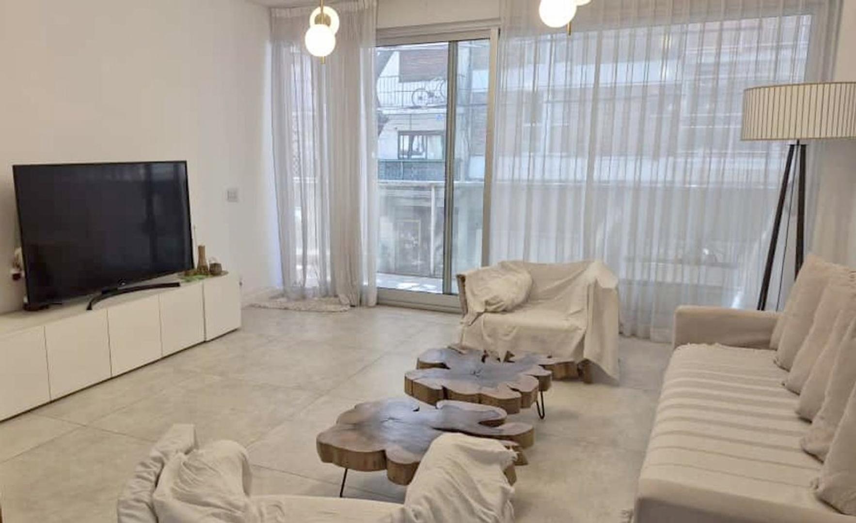 Departamento en Alquiler de 3 dormitorios