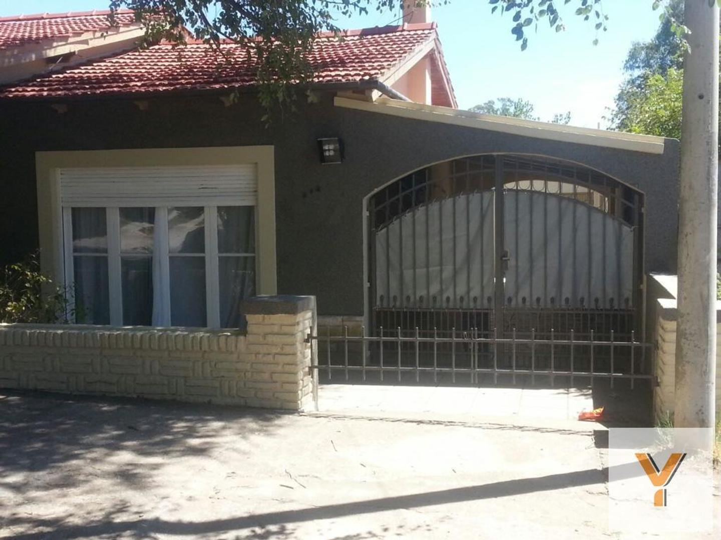 Avenida Bahía Blanca e/ Antonio Costa y Pedro de Mendoza