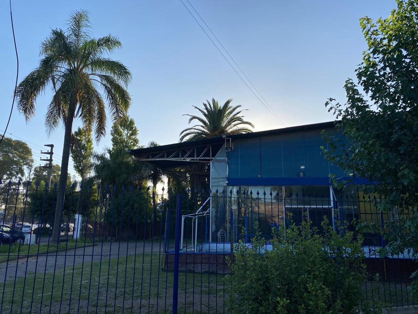 Local en Alquiler 25 años