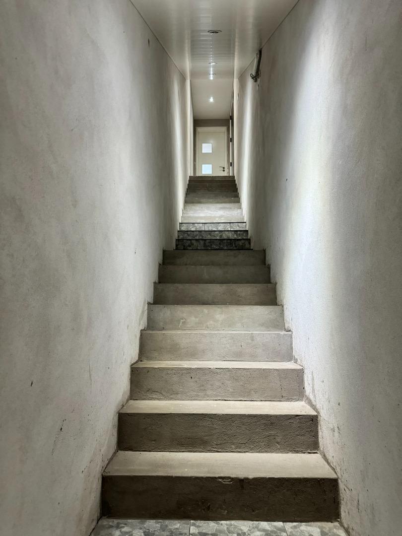 Av Luciano Valette 530 , Piso 1