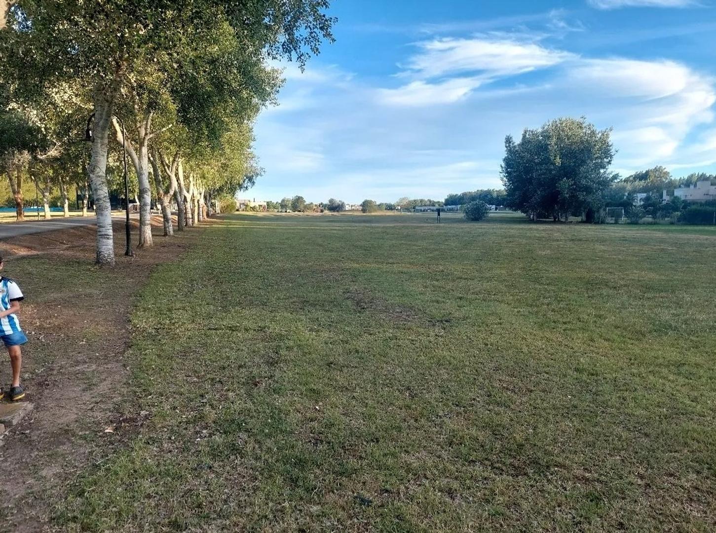 Terreno en Venta en Haras Del Sur 2, USD 25.000