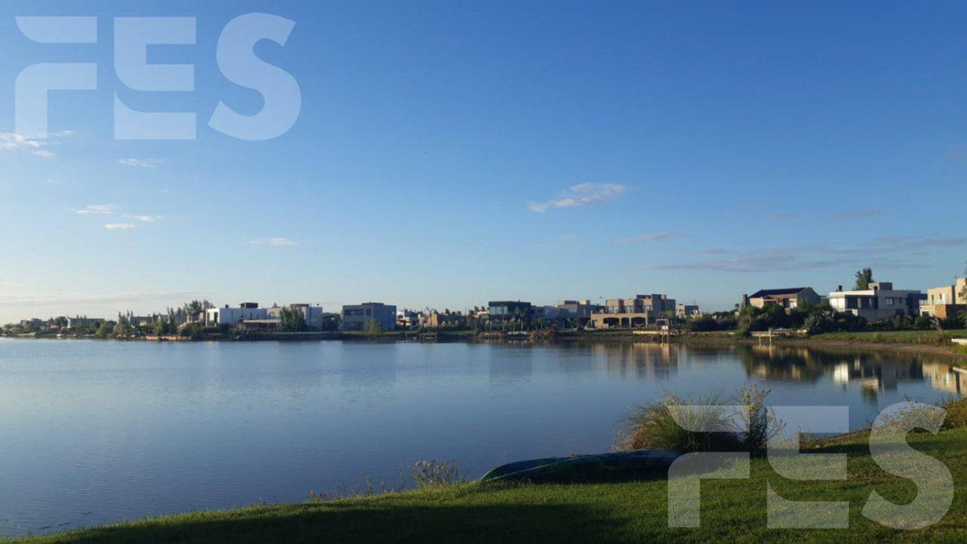 Terreno en Venta 22  mts Frente