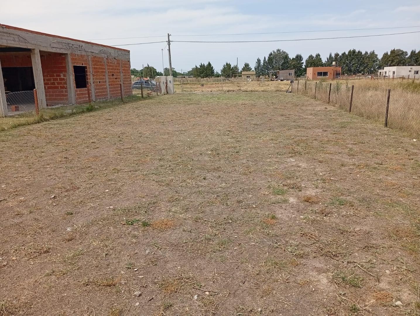 Lote en San Vicente barrio las perdices