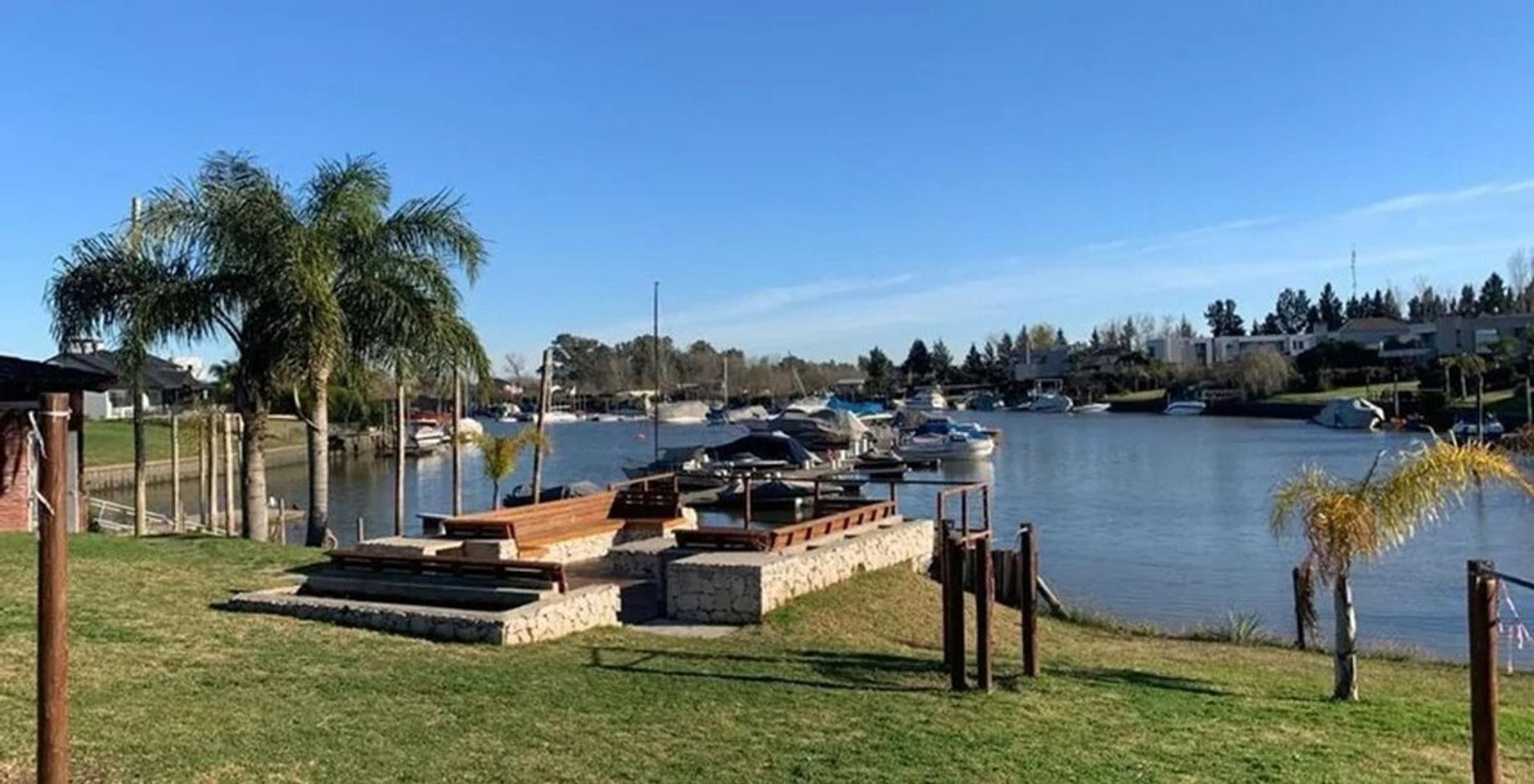 Terreno en Venta en San Isidro Labrador, USD 200.000