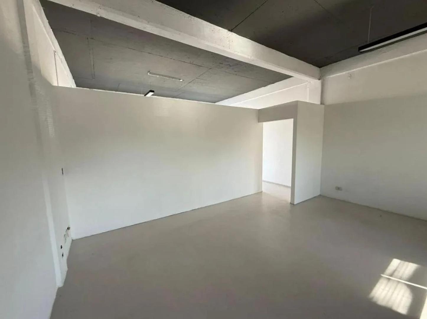 Exelente Local Comercial en Pilar