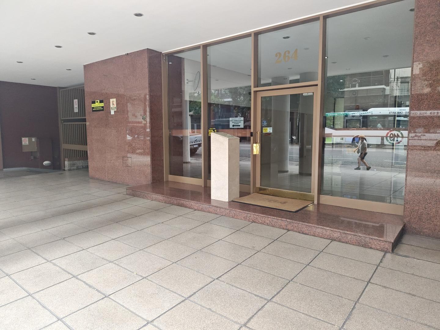 4 Ambientes frente en primer piso. Cohera y Baulera