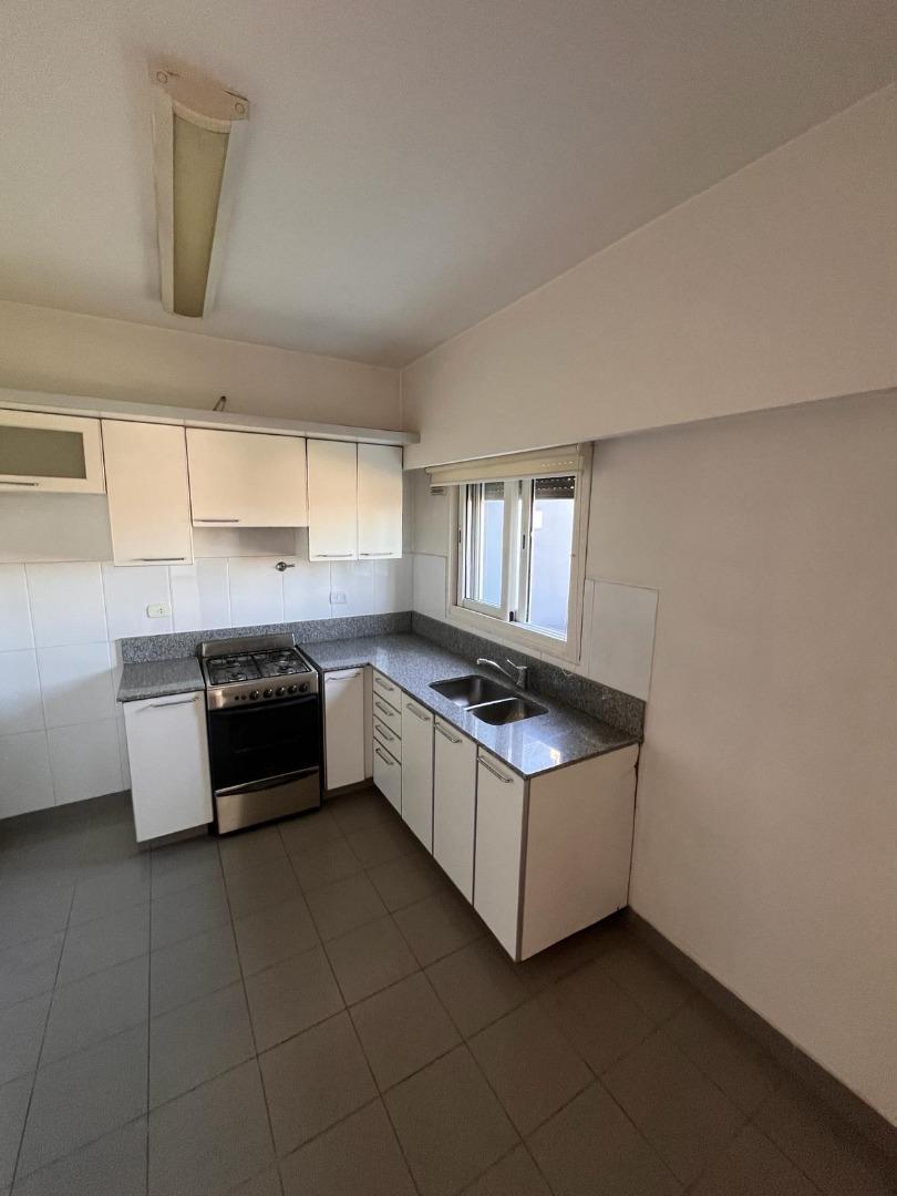 ALQUILER TEMPORARIO CUATRO AM DUPLEX C COCHERAPUERTO MADERO