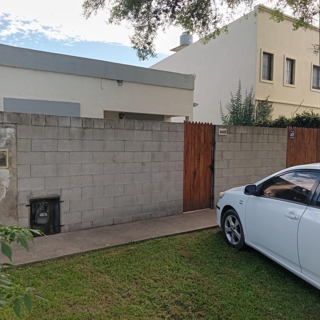 Casa de dos dormitorios en venta en City Bell, La Plata