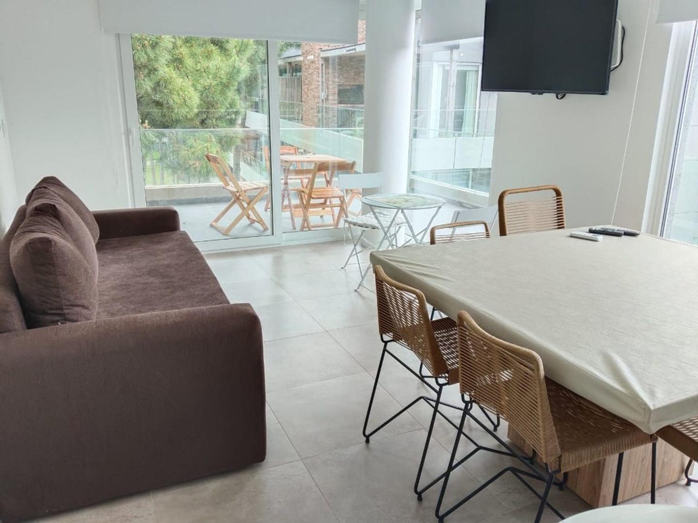 Florentino Ameghino 100