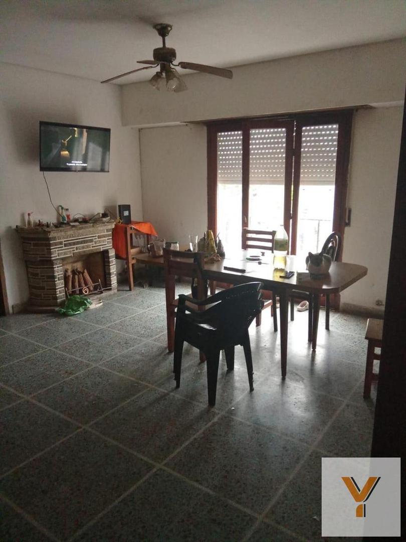 PH en venta - 3 Dormitorios 1 Baño - Ensenada