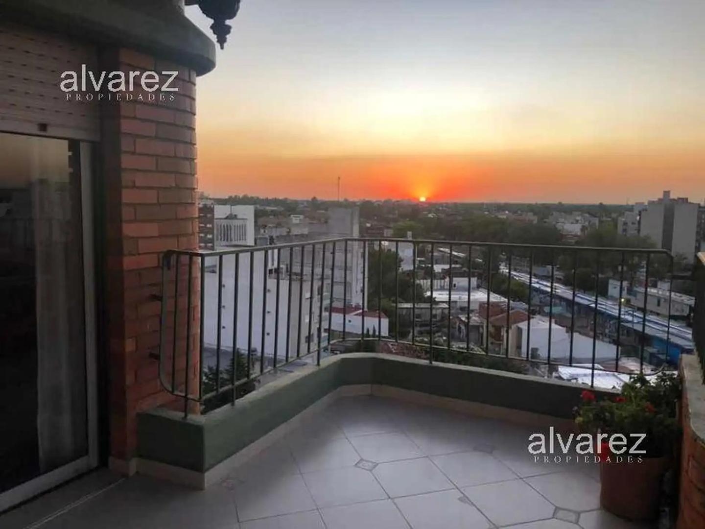 Departamento 5 amb Castelar Sur Centro