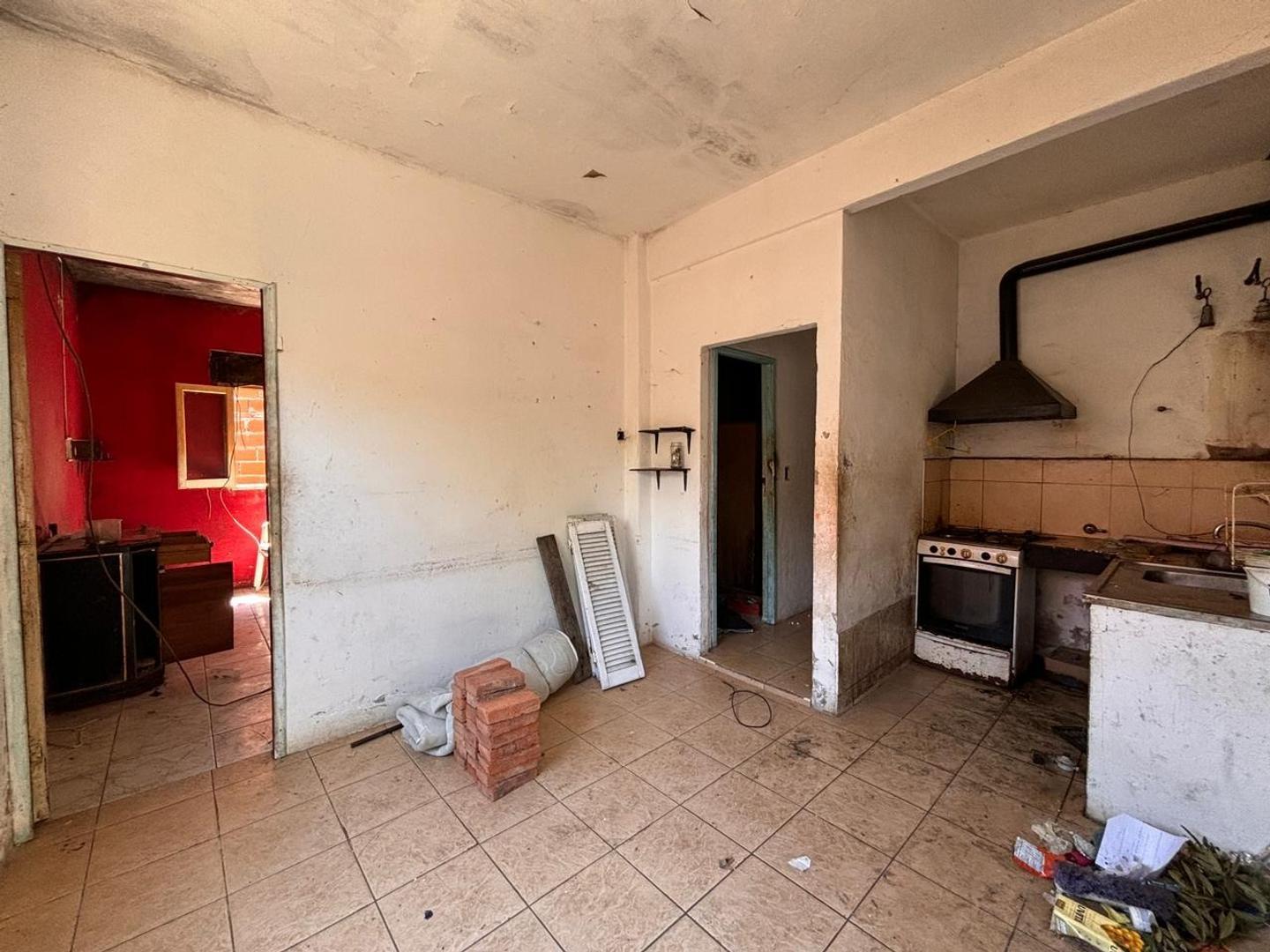 Casa 3 ambientes con 1 baño