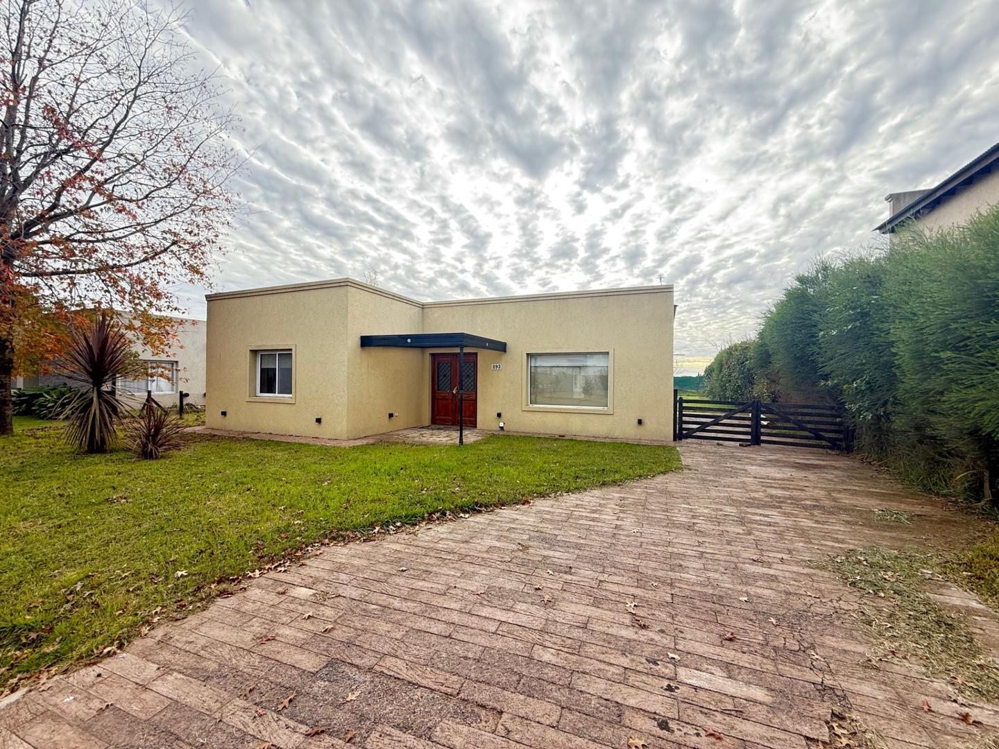 CASA EN VENTA CARDALES VILLAGE