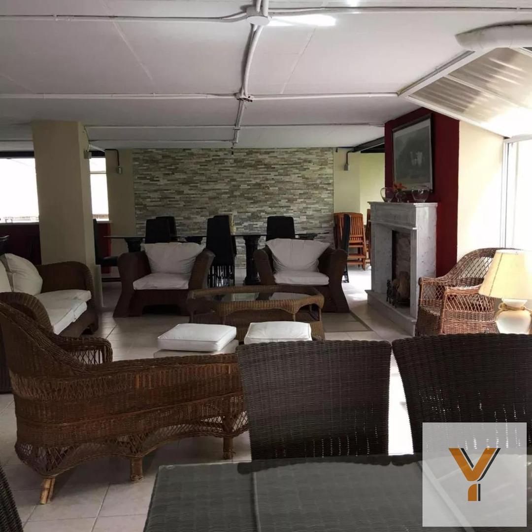 Casa en Venta - 3 Dormitorios 2 Baños - 900mts2 - Lujan