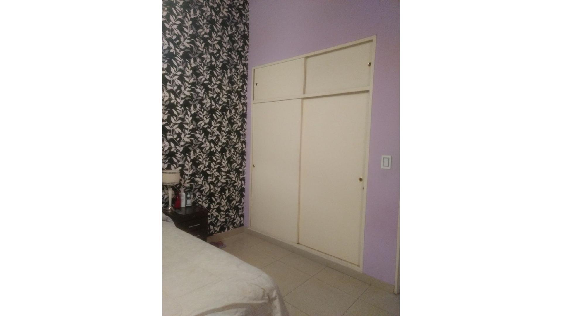 DUPLEX 3 AMB CON DOS PATIOS Y CUARTO GUARDA COSAS