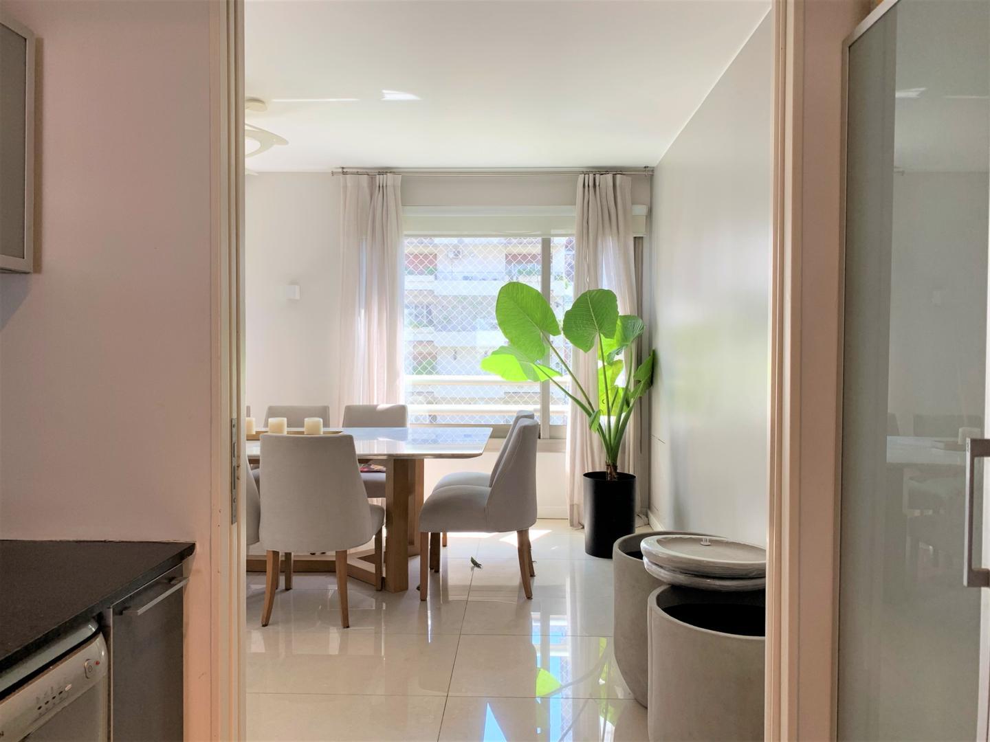 Departamento 4 ambientes con 4 baños