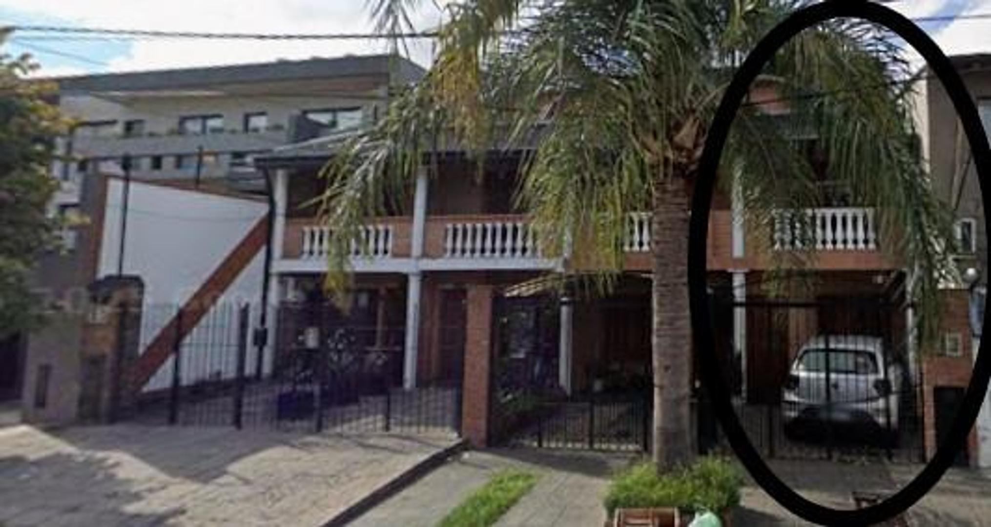 TRIPLEX 4 AMB PATIO COCHERA