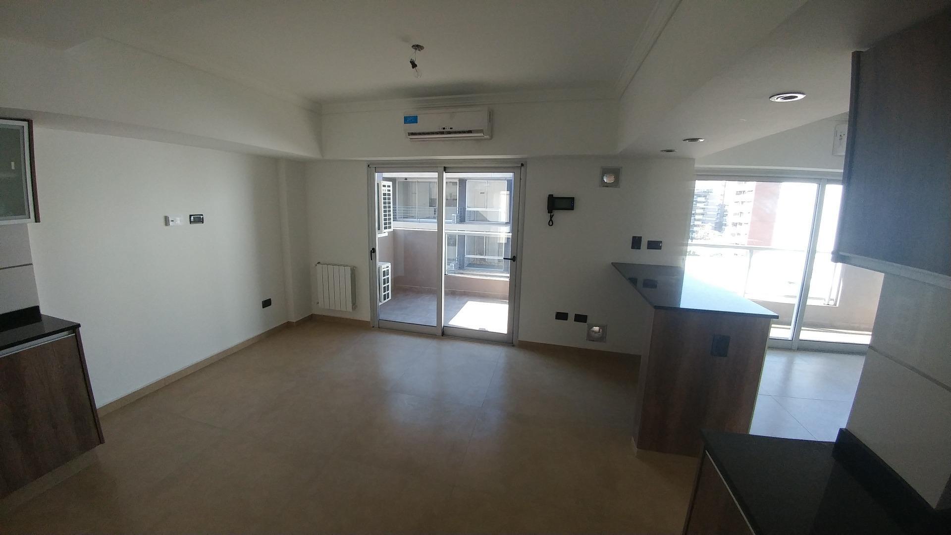 Departamento en Alquiler en Flores, USD 1.700