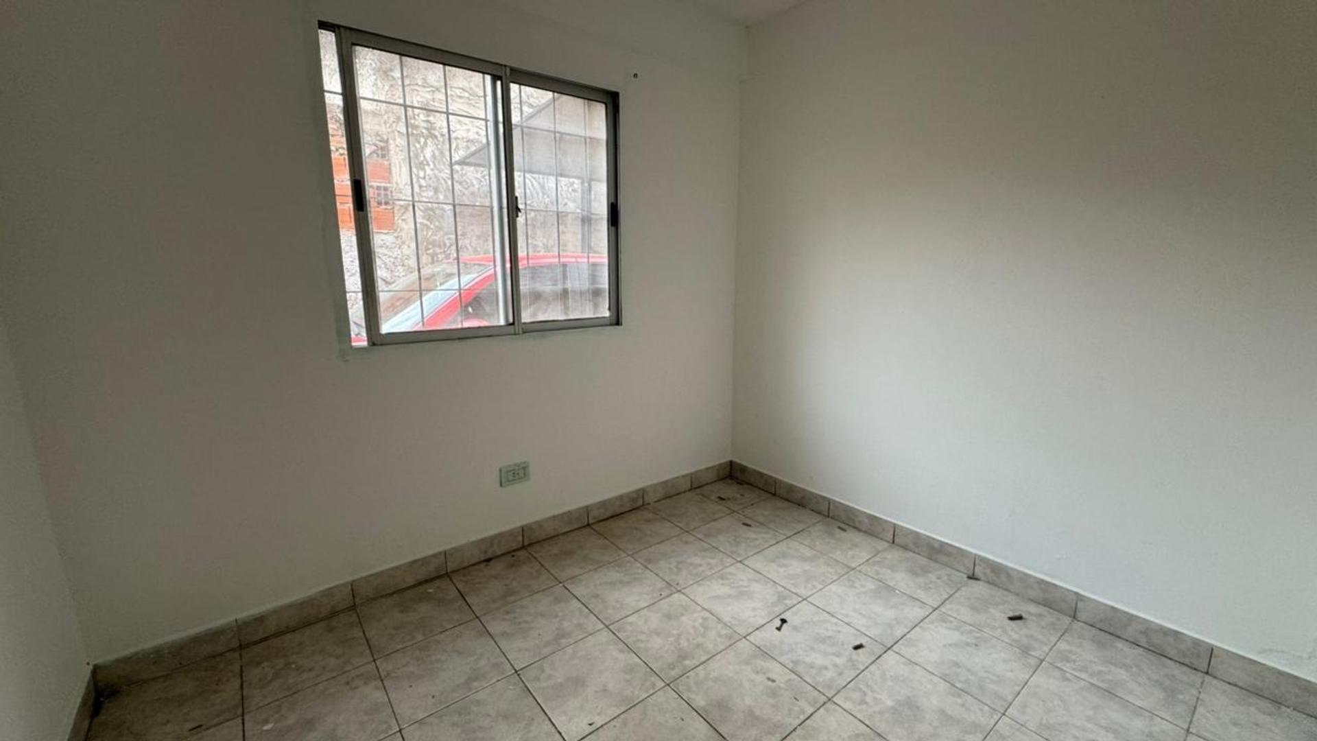 EXCELENTE PH EN PLANTA BAJA