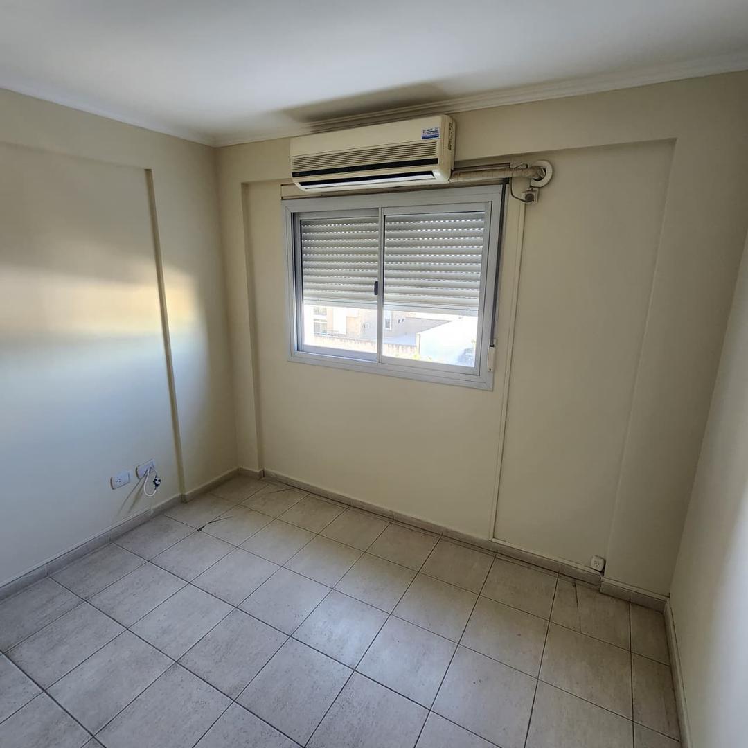 Departamento en Alquiler en Ampliación Las Palmas, $ 700.000