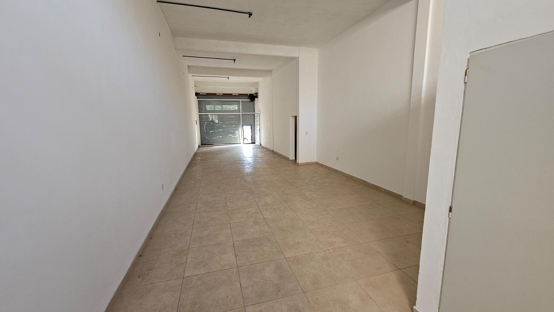 Local en Alquiler en Pacheco Sur, $ 2.000.000