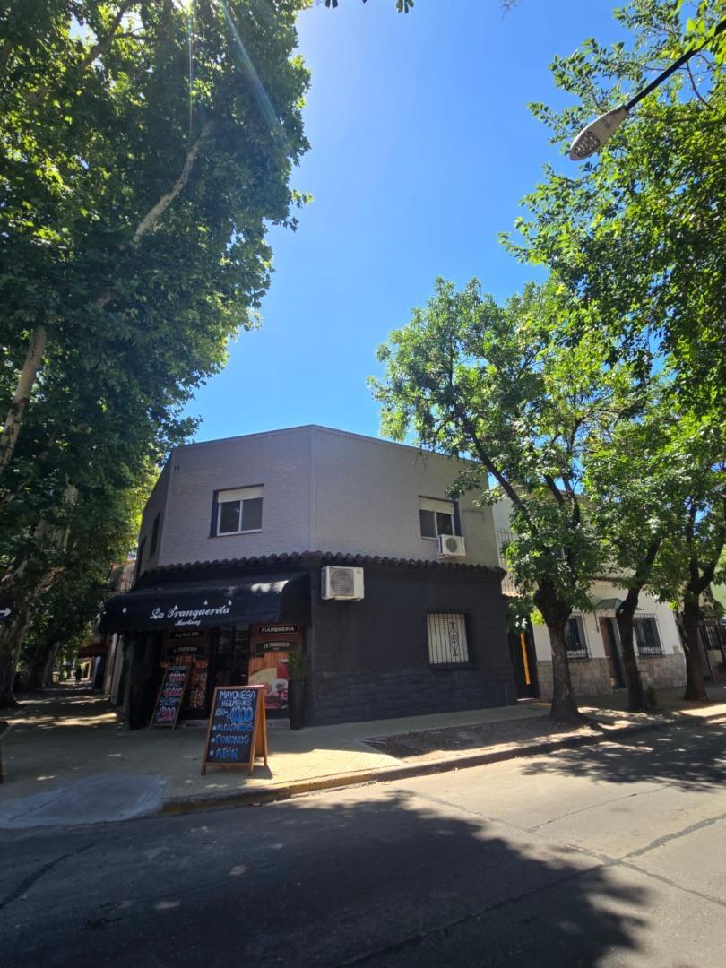 PH en alquiler de 4 ambientes en Martinez