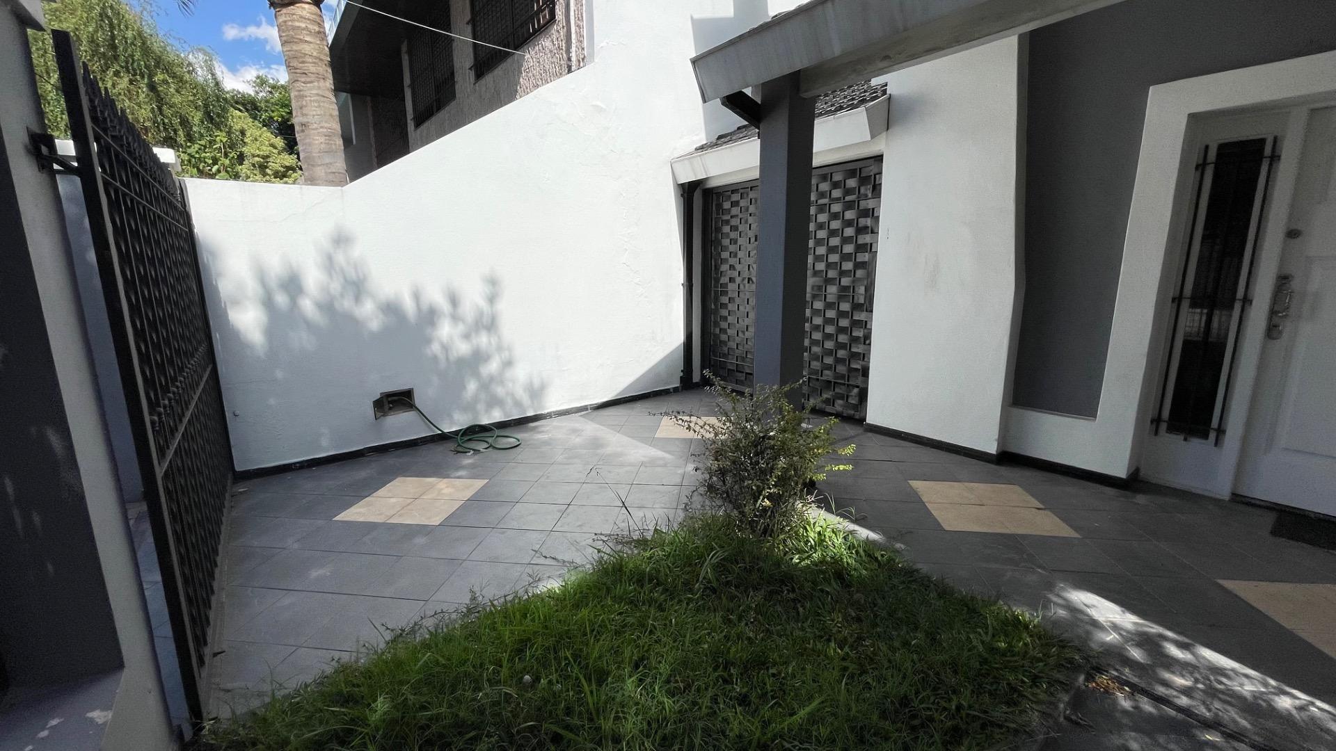Casa en Alquiler de 3 dormitorios