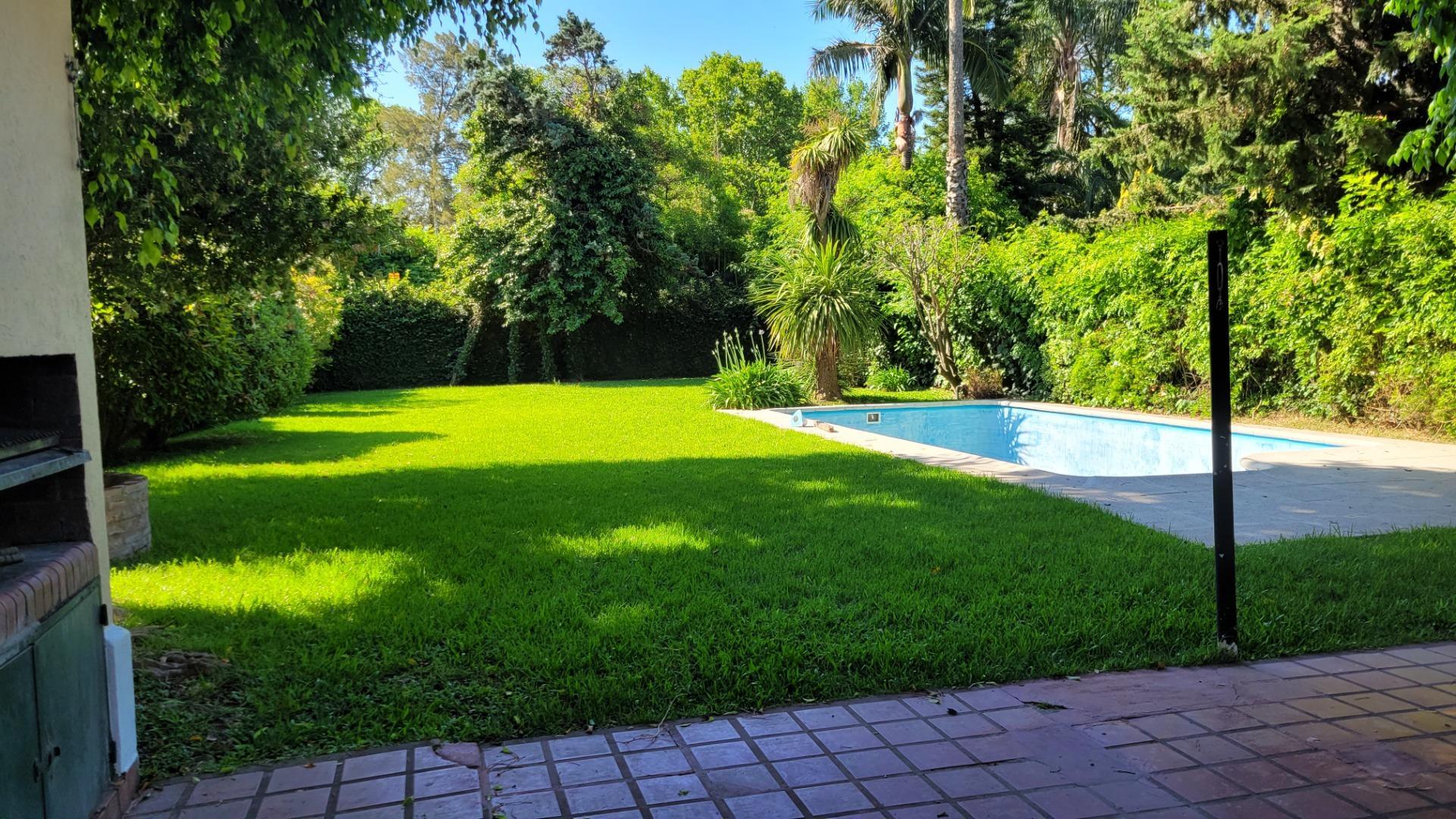 Casa en Alquiler de 3 dormitorios