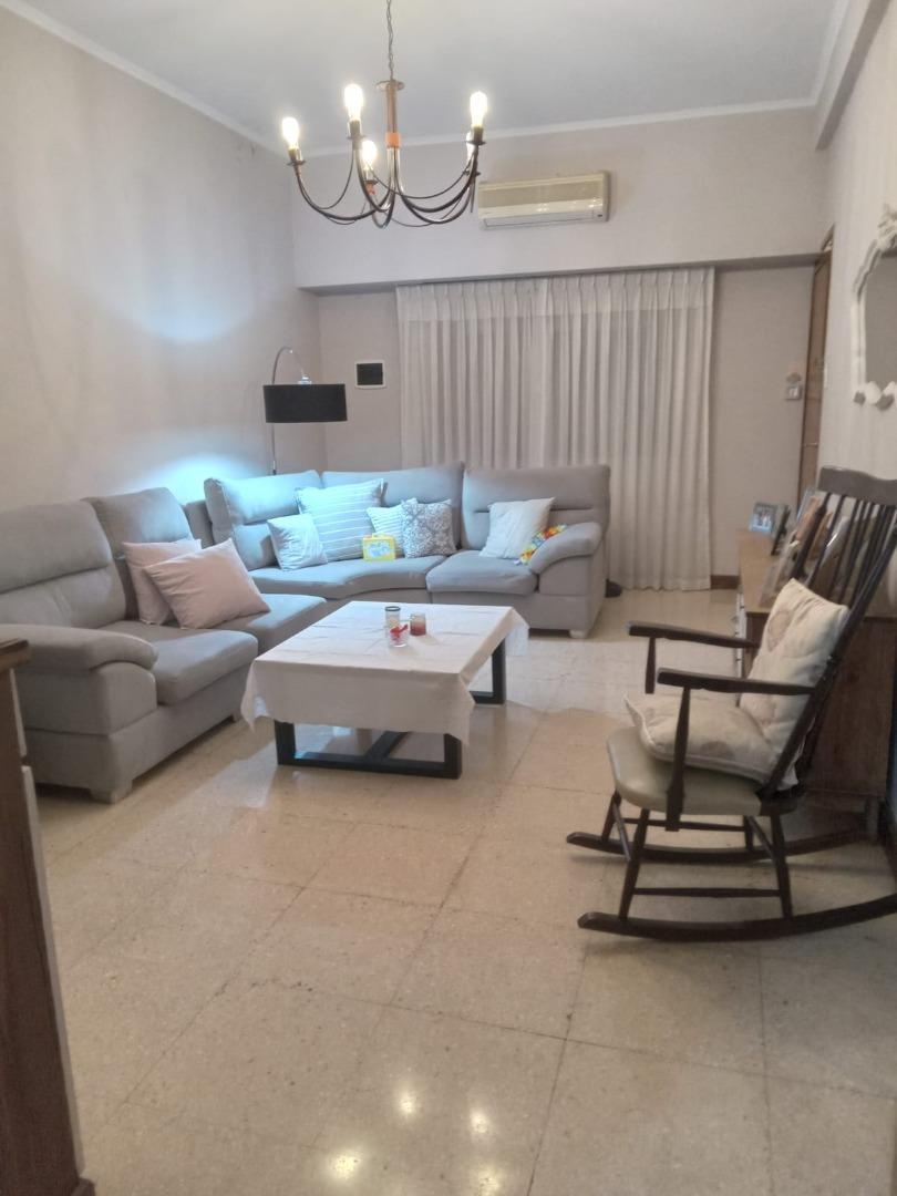 CASA EN VENTA EN RAMOS MEJIA