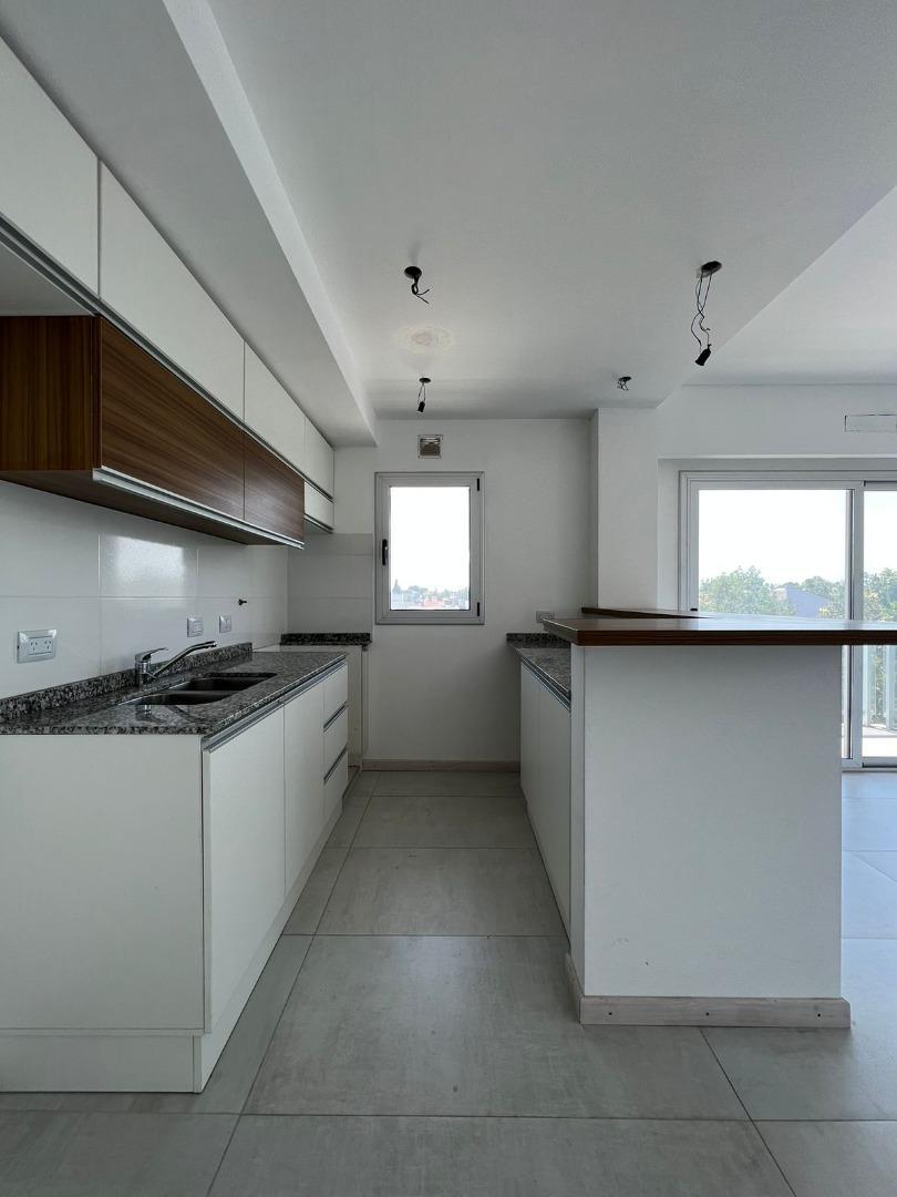 Departamento en Venta con 1 cocheras