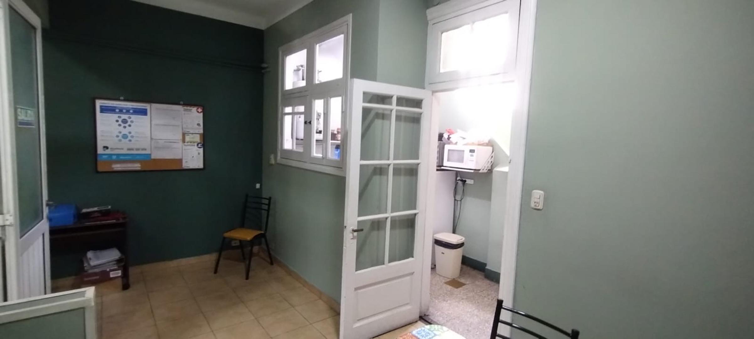 Av Nazca 2000 , Piso 1