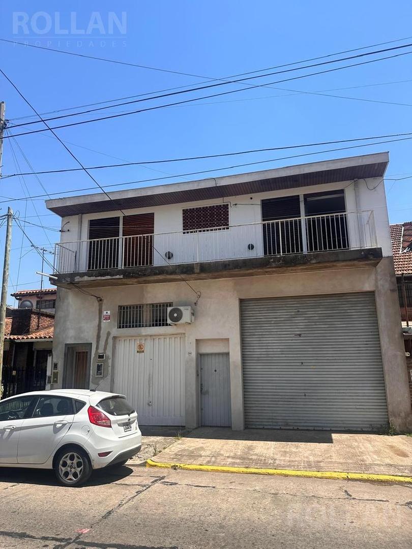 Depto Tipo Casa en Alquiler de 3 ambientes