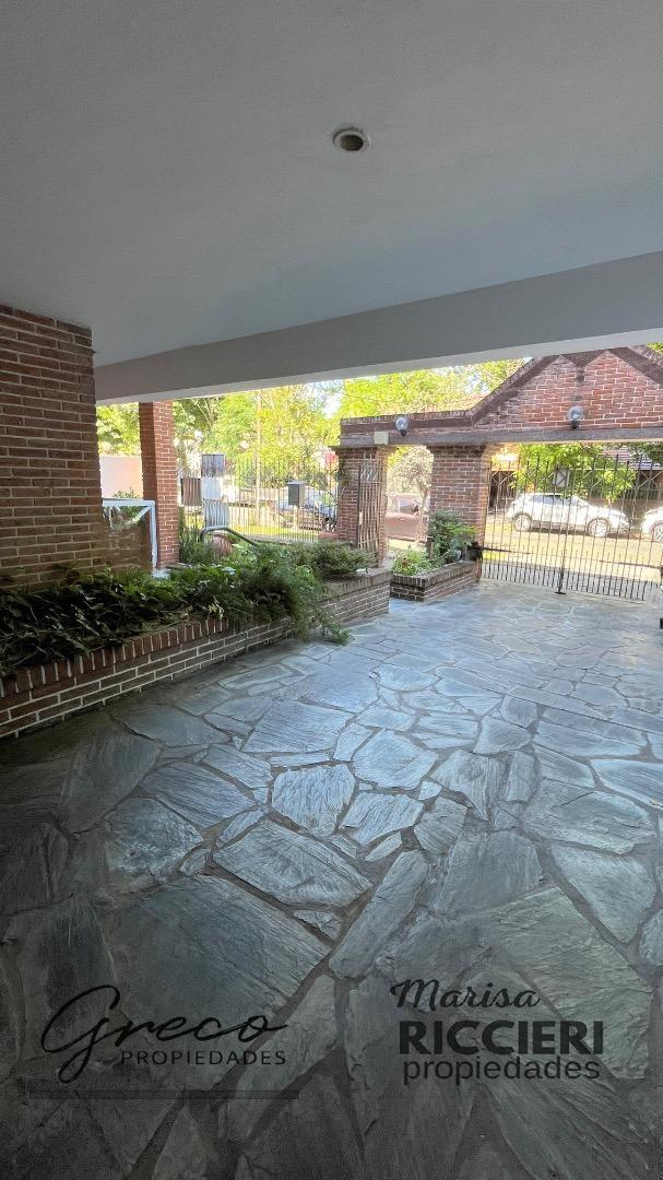 Departamento 3 ambientes con 3 baños