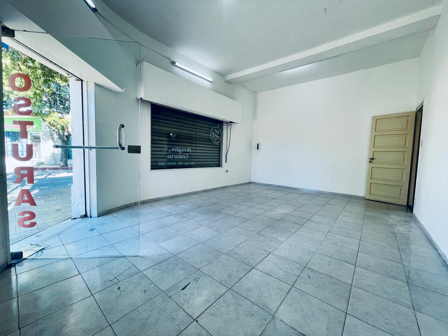 LOCAL EN ALQUILER YOFRE NORTE