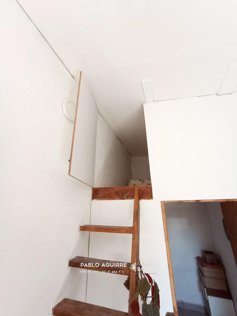 Casa en venta en Cacique Huicaleo 4735