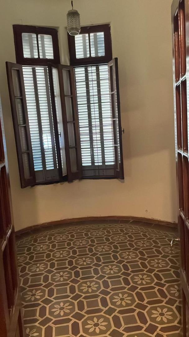 Depto Tipo Casa 4 ambientes con 2 baños