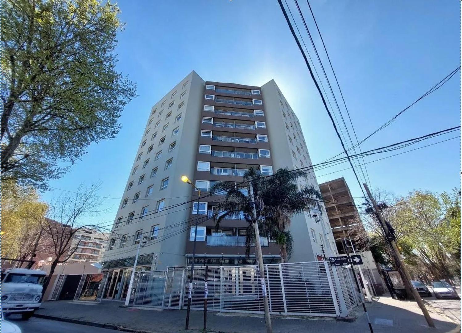 EXCELENTE DEPTO MONOAMBIENTE EN EL EDIFICIO ALTOS DE BALLEST