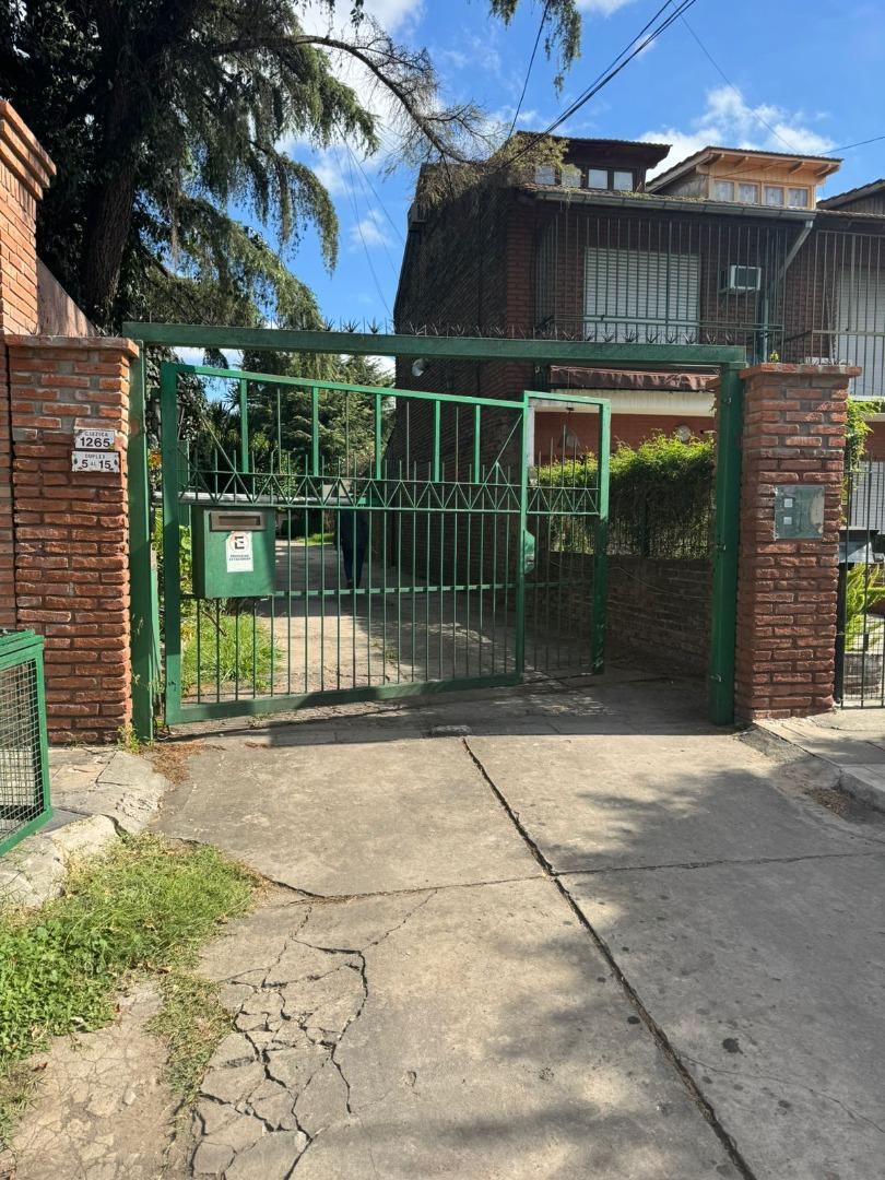 ALQUILER DEPARTAMENTO 2 AMBIENTES AMUEBLADO CON COCHERA