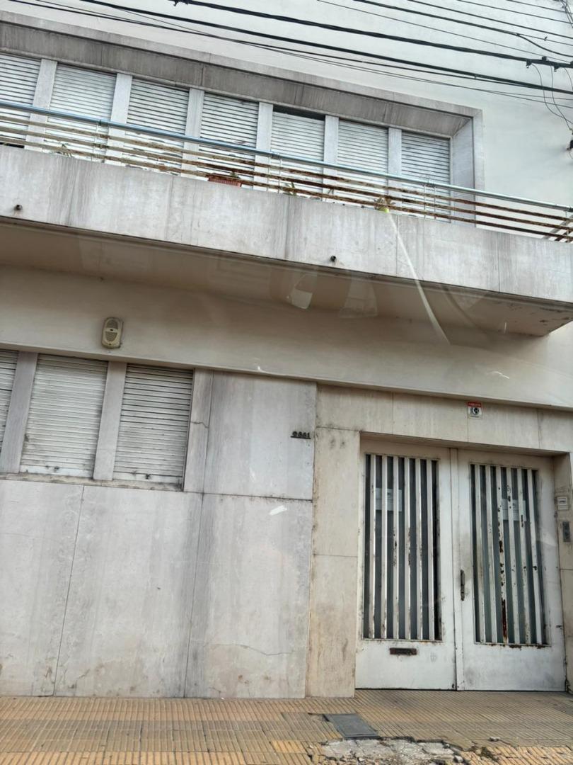 IMPORTANTE CASA IDEAL PARA CONSULTORIOS, CLINICAS, ESTUDIOS