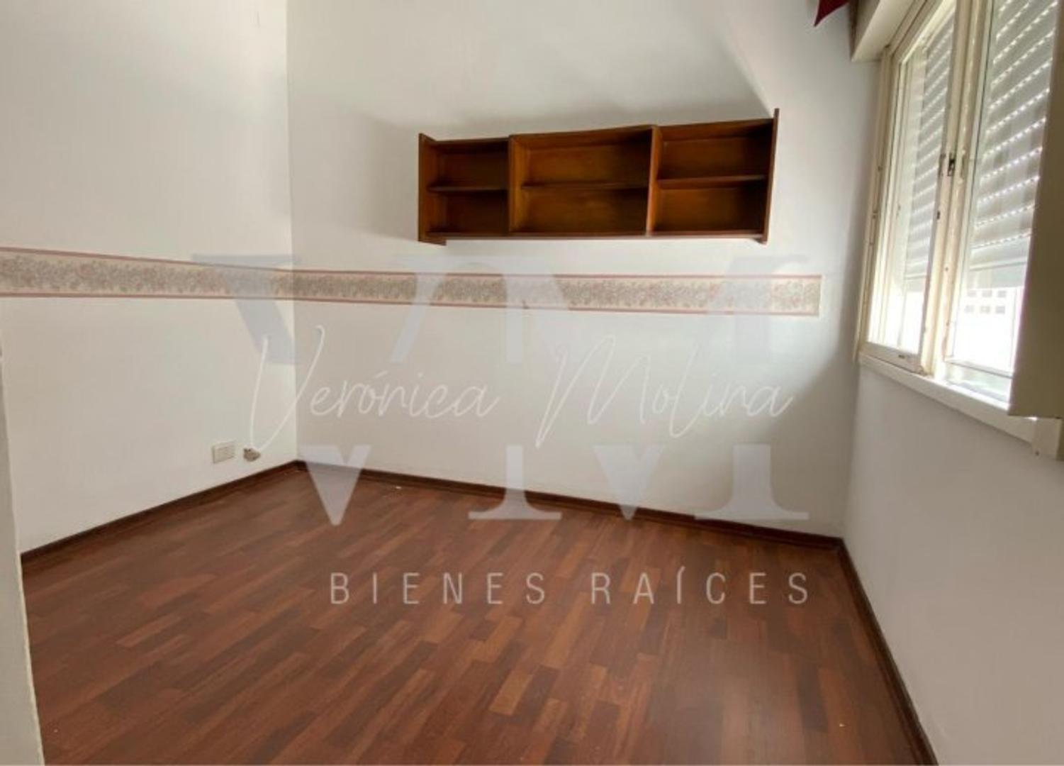 Depto Tipo Casa en Venta 41 años