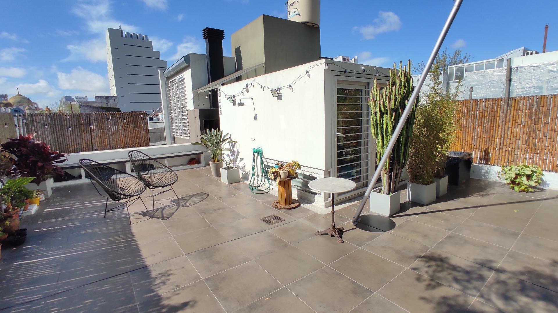 Depto Tipo Casa en Venta de 4 ambientes